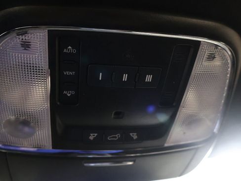 Used 2021 Jeep Grand Cherokee Laredo X AWD/4WD image 52