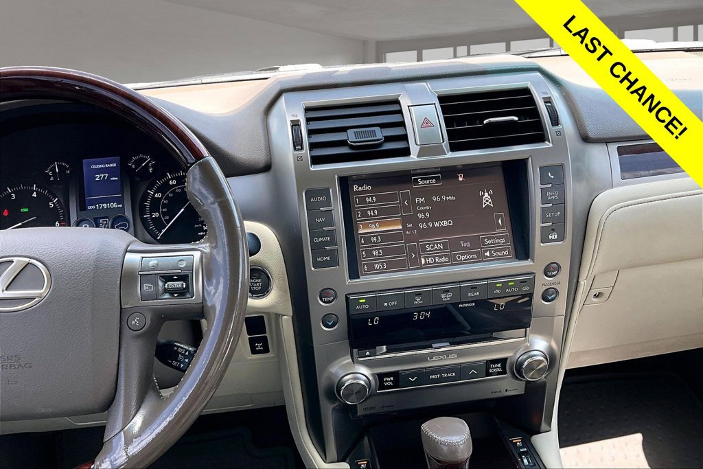 Used 2016 Lexus GX 460 w/ Premium Package AWD/4WD image 6