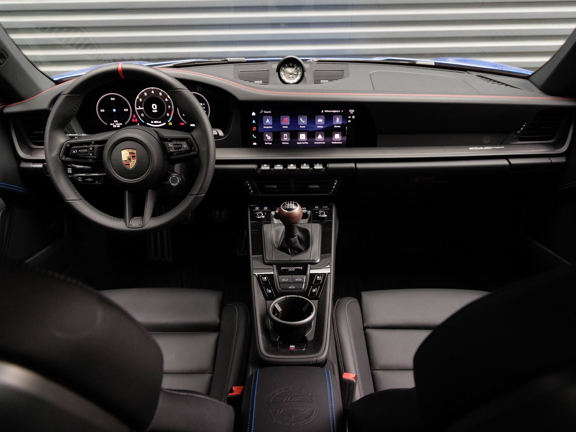 Certified 2026 Porsche 911 Carrera T RWD image 18