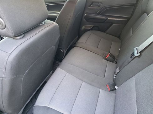 Used 2025 Chevrolet Colorado W/T image 21