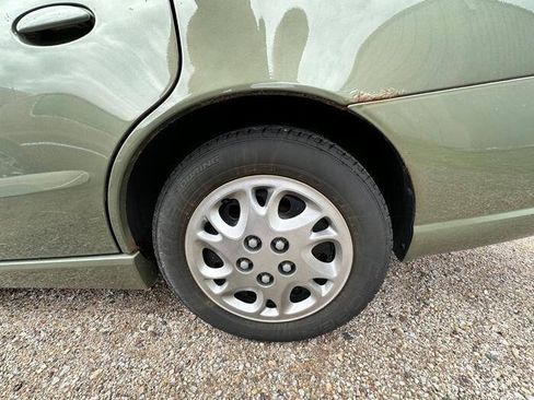 Used 2003 Saturn L-Series L200 w/ Convenience Pkg FWD image 14