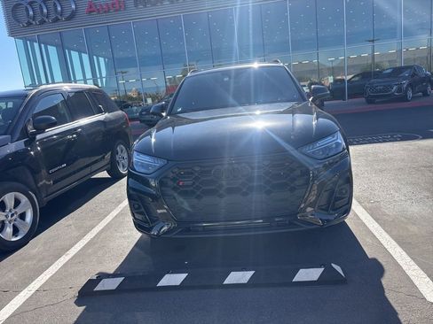 Used 2022 Audi SQ5 Prestige AWD/4WD image 2
