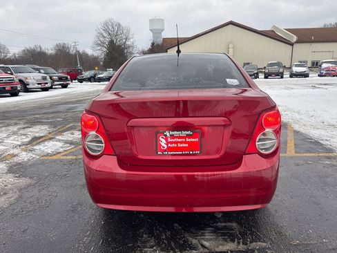 Used 2013 Chevrolet Sonic LS image 7