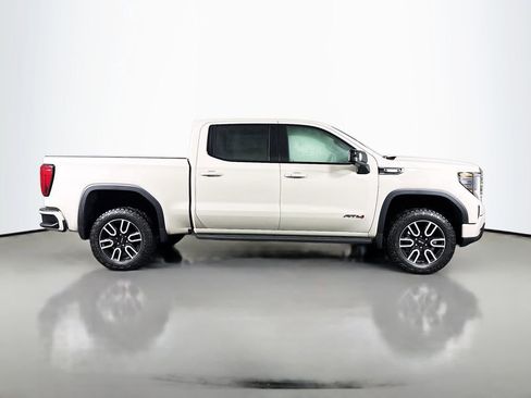 New 2026 GMC Sierra 1500 AT4 w/ AT4 Premium Package image 8