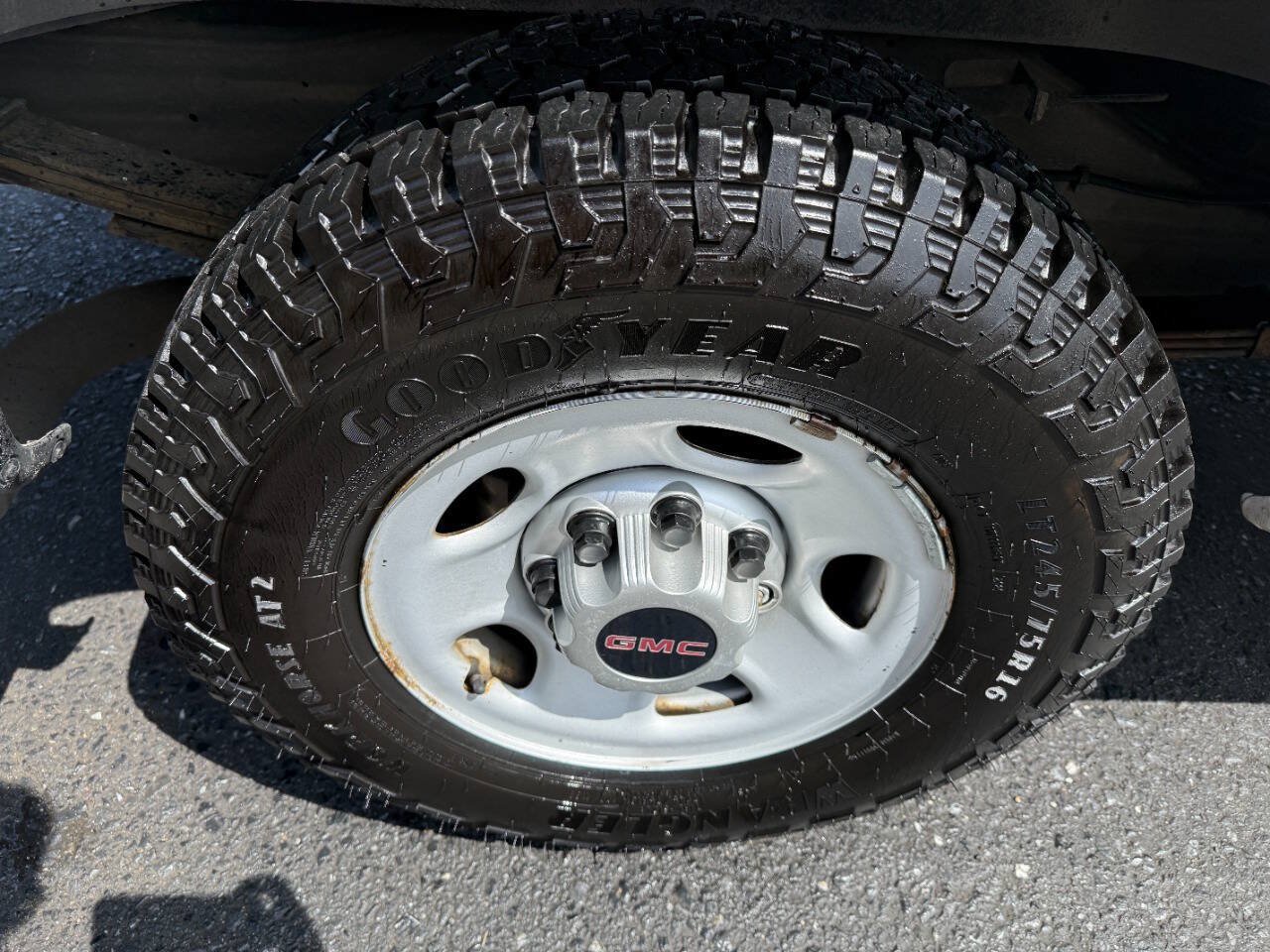 Used 2013 GMC Savana 2500 RWD image 11