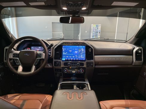 Used 2022 Ford F450 King Ranch w/ King Ranch Ultimate Package AWD/4WD image 35