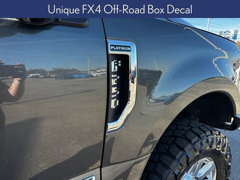 Used 2019 Ford F250 Platinum w/ Platinum Ultimate Package image 15