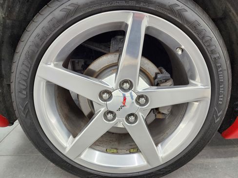 Used 2007 Chevrolet Corvette Coupe w/ Preferred Equipment Group image 43