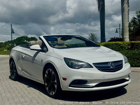 Used 2018 Buick Cascada Premium FWD image 2