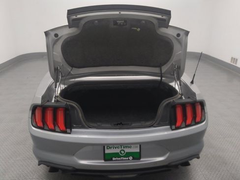 Used 2020 Ford Mustang Premium RWD image 29