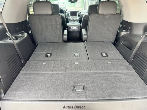 Used 2018 Chevrolet Tahoe Premier AWD/4WD image 38