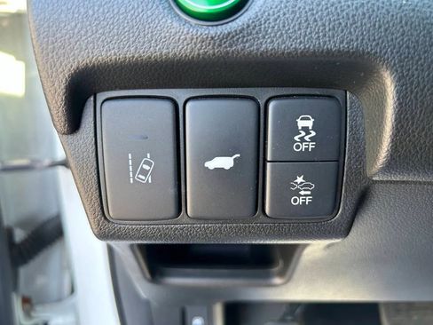 Used 2015 Honda CR-V Touring image 22