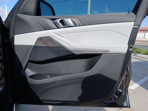 Certified 2023 BMW X5 xDrive40i w/ Premium Package image 18