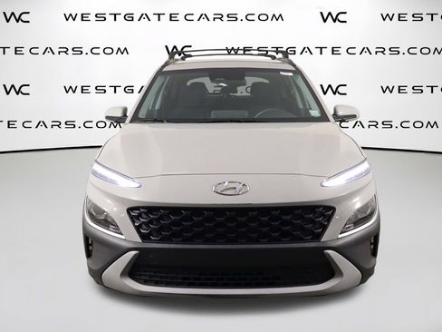 Used 2023 Hyundai Kona SEL FWD image 2