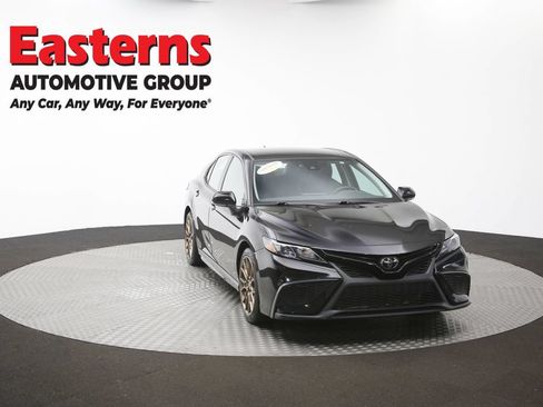 Used 2023 Toyota Camry SE AWD/4WD image 46