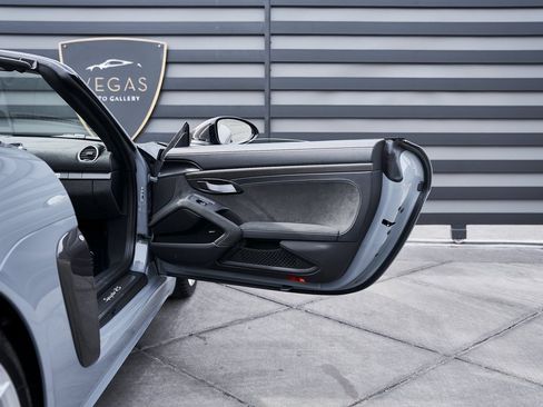 Used 2024 Porsche 718 Boxster Spyder RS w/ Weissach Package image 37