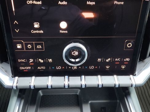 New 2026 GMC Acadia AT4 w/ Luxury Package image 22