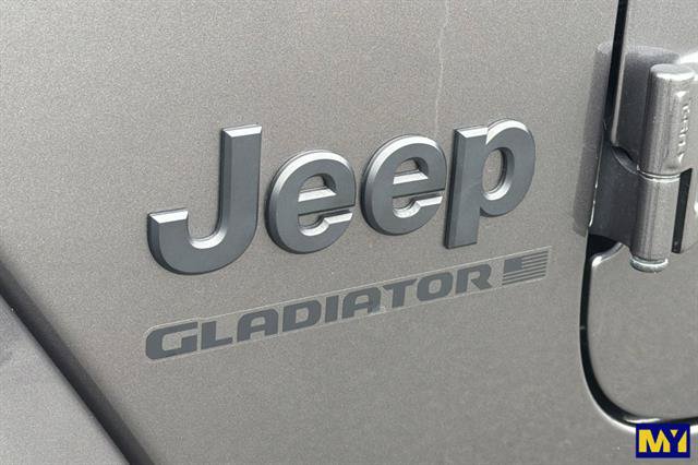 Used 2024 Jeep Gladiator Sport AWD/4WD image 34