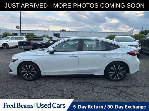 Used 2024 Honda Civic EX-L image 4