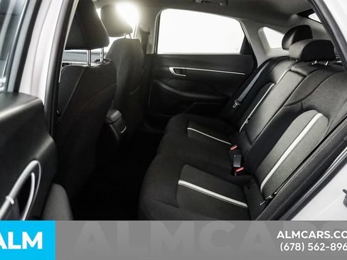 Used 2025 Hyundai Sonata SEL FWD image 17