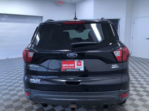 Used 2019 Ford Escape SEL w/ SEL Sport Appearance Package image 14
