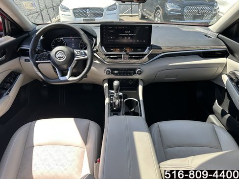 Used 2023 Nissan Altima 2.5 SL AWD/4WD image 10