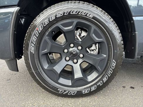 New 2026 RAM 1500 Express AWD/4WD image 17