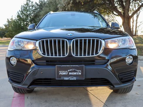 Used 2017 BMW X3 xDrive28i image 2