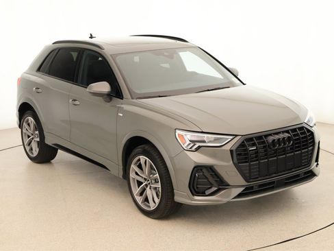 New 2025 Audi Q3 2.0T Premium image 31
