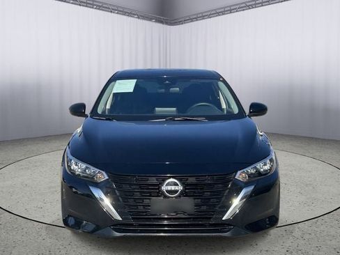 Used 2025 Nissan Sentra SV FWD image 4