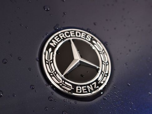 Certified 2025 Mercedes-Benz C 300 4MATIC Sedan image 10