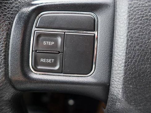 Used 2016 Dodge Grand Caravan SE w/ Quick Order Package 29E SE FWD image 14
