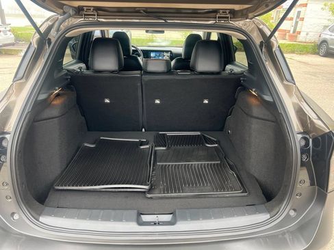 Certified 2025 Nissan Kicks SR AWD/4WD image 11