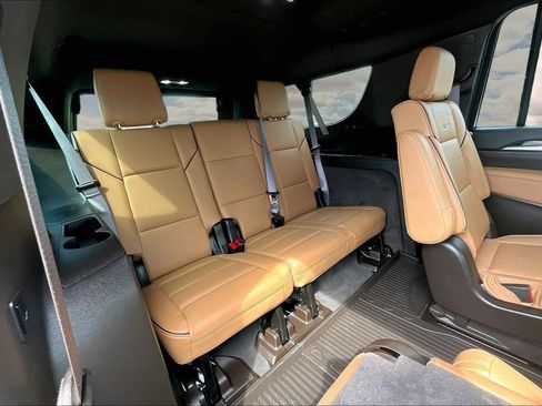 Used 2026 Cadillac Escalade ESV Luxury w/ Touring Package AWD/4WD image 26