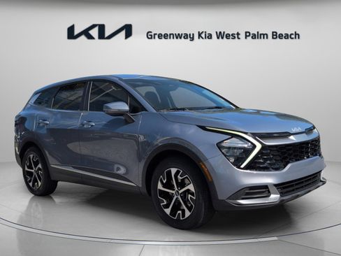 Used 2023 Kia Sportage EX FWD image 1
