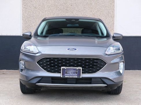 Used 2022 Ford Escape SEL FWD image 2