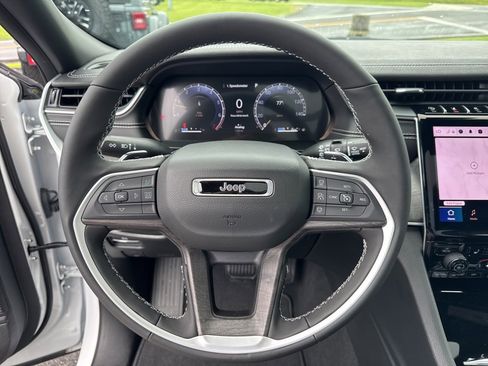 New 2025 Jeep Grand Cherokee L Limited w/ Trailer Tow Package image 56