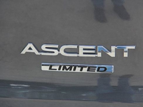 Used 2025 Subaru Ascent Limited AWD/4WD image 10