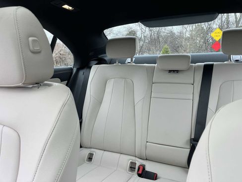 Used 2025 Mercedes-Benz CLA 250 4MATIC image 31