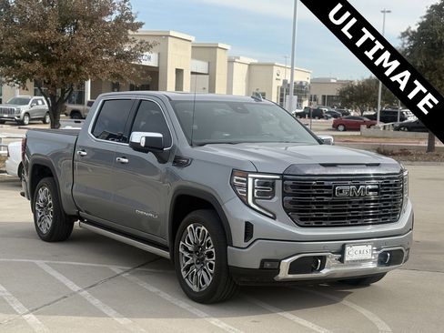 Used 2024 GMC Sierra 1500 Denali Ultimate image 3