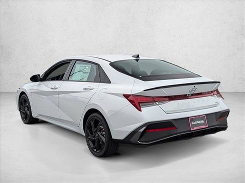 New 2026 Hyundai Elantra Sport image 8