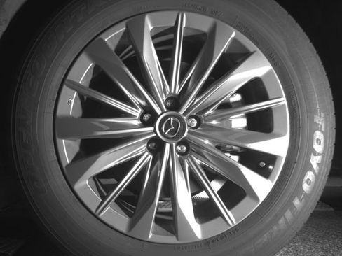 Used 2024 MAZDA CX-90 Plug-In Hybrid w/ Preferred AWD/4WD image 17