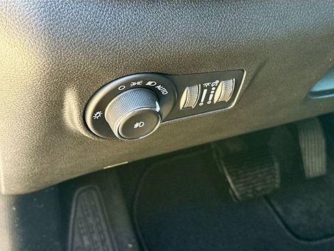 New 2026 Jeep Compass Limited image 11