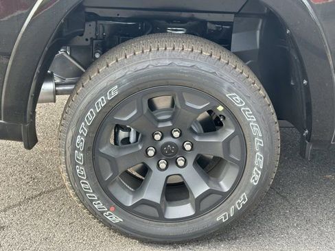 New 2026 RAM 1500 4x4 Crew Cab image 12