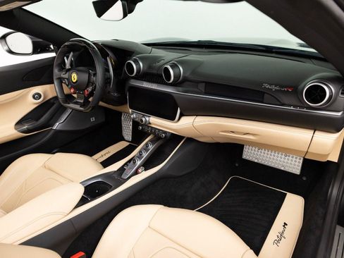 Certified 2023 Ferrari Portofino M RWD image 68