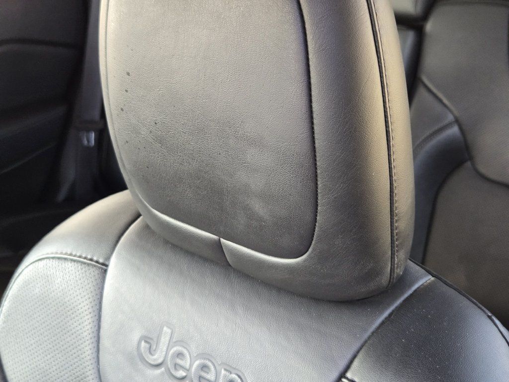 Used 2023 Jeep Cherokee Altitude Lux AWD/4WD image 15