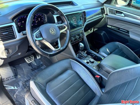 Used 2021 Volkswagen Atlas SEL Premium AWD/4WD image 18