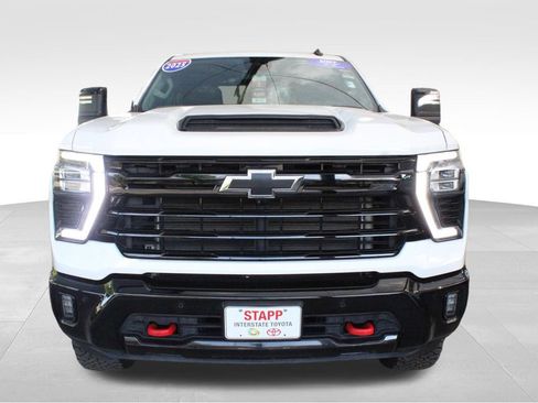Used 2025 Chevrolet Silverado 2500 LT w/ Trail Boss Package AWD/4WD image 8