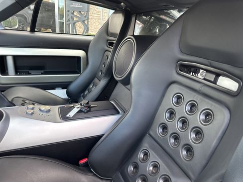 Used 2006 Ford GT image 14