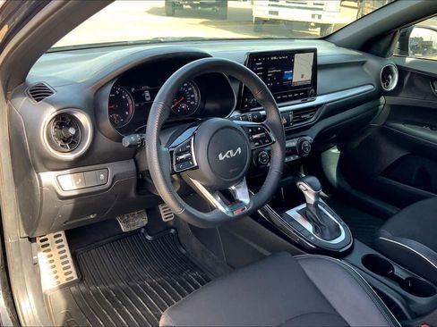 Certified 2023 Kia Forte GT-Line image 18